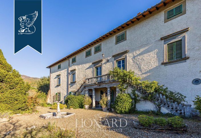 Image No.71-50 Bed Farmhouse for sale