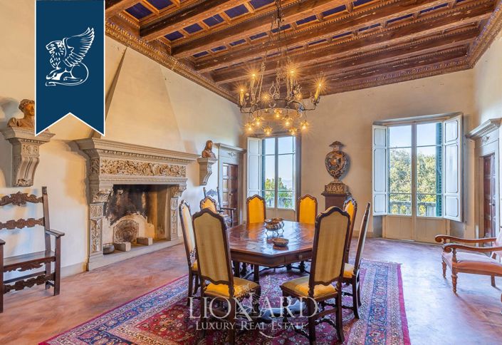 Image No.79-50 Bed Farmhouse for sale