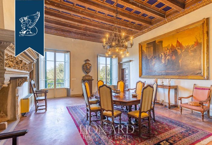 Image No.80-50 Bed Farmhouse for sale