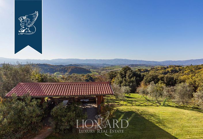 Image No.96-50 Bed Farmhouse for sale