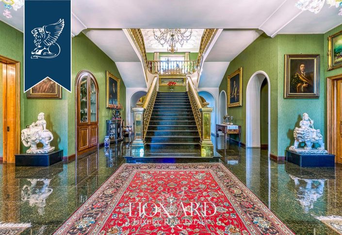 Image No.17-14 Bed Villa for sale