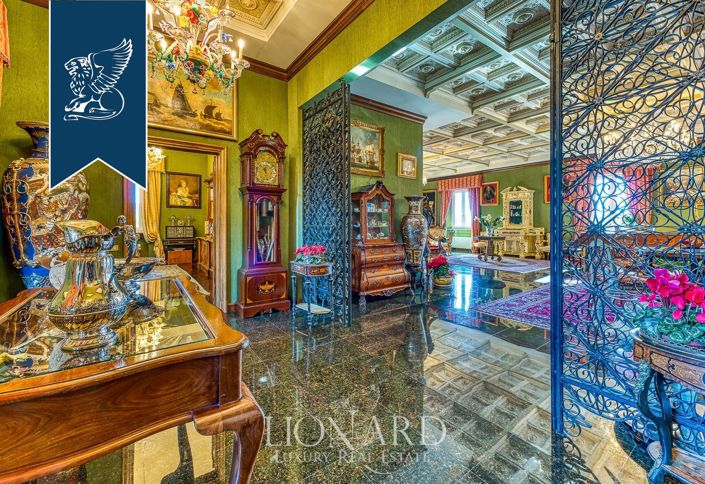 Image No.22-14 Bed Villa for sale