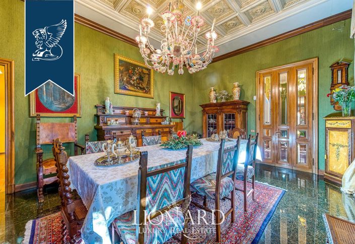 Image No.33-14 Bed Villa for sale