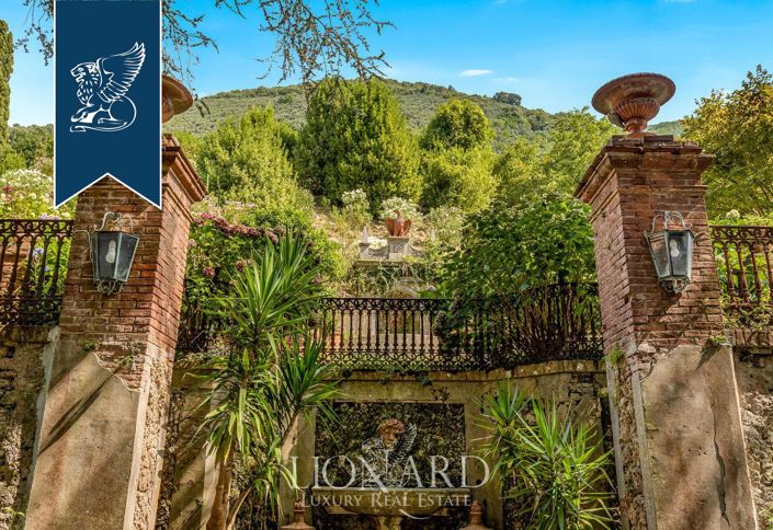 Image No.15-9 Bed Villa for sale