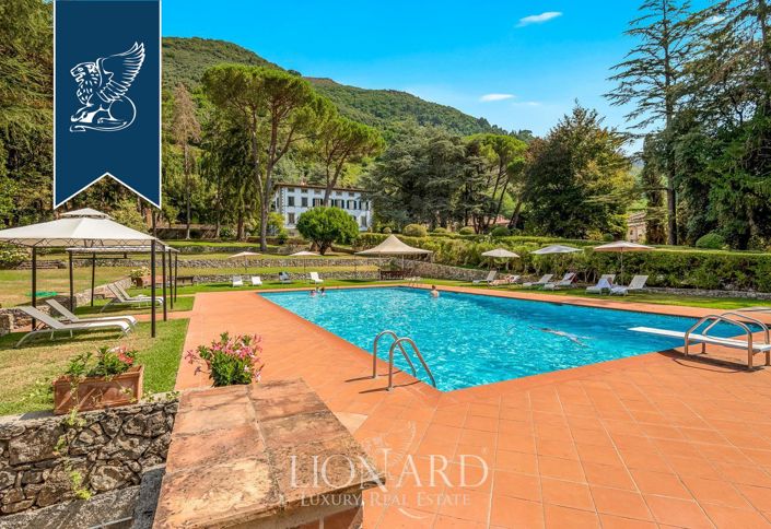 Image No.7-9 Bed Villa for sale