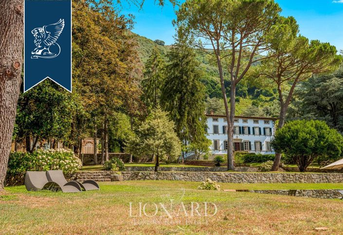 Image No.8-9 Bed Villa for sale