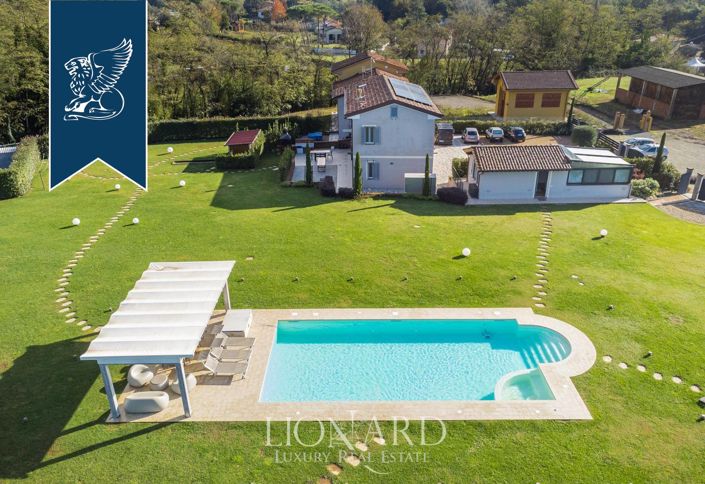 Image No.3-5 Bed Villa for sale