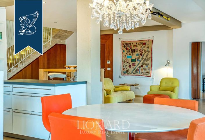 Image No.12-Villa de 15 chambres à vendre à Latina