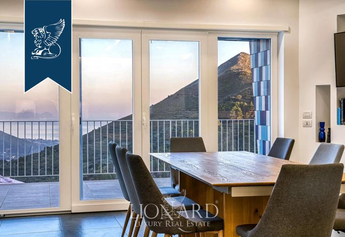 Image No.13-Villa de 15 chambres à vendre à Latina