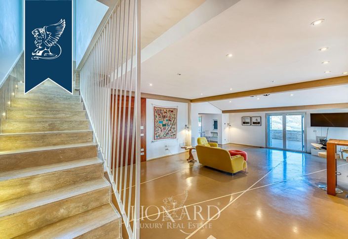 Image No.17-Villa de 15 chambres à vendre à Latina