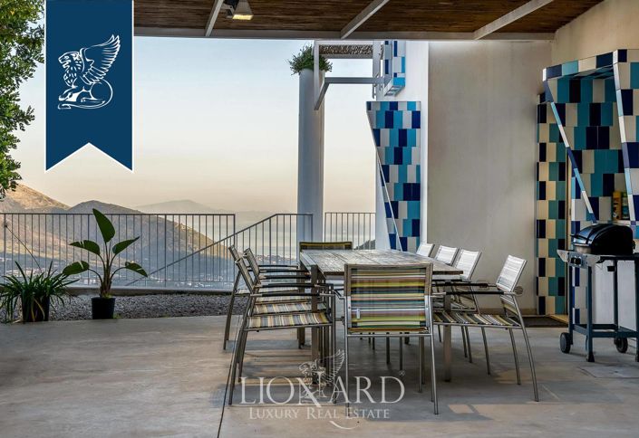 Image No.5-Villa de 15 chambres à vendre à Latina