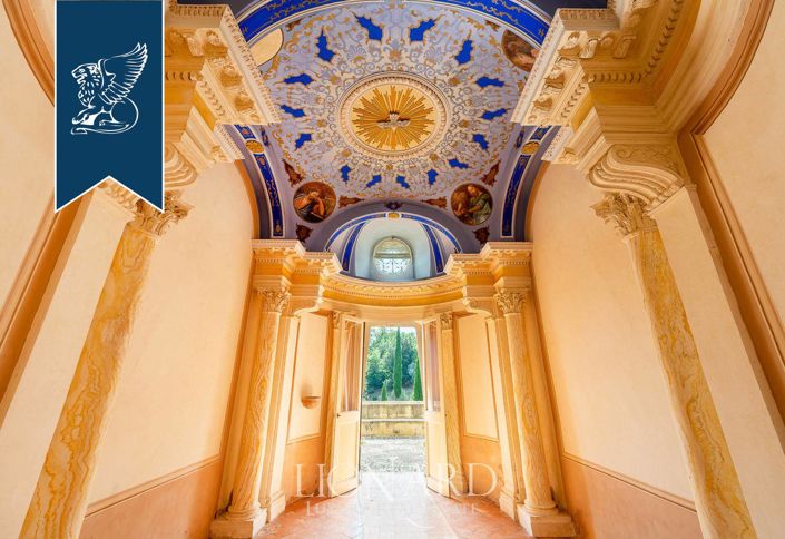 Image No.19-6 Bed Villa for sale