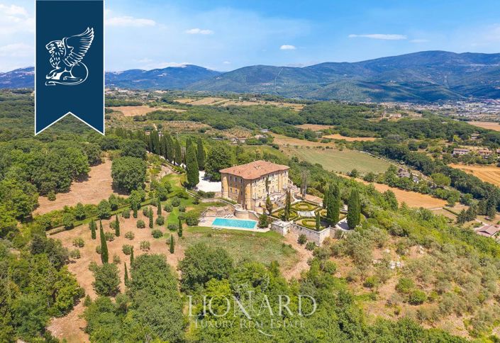 Image No.4-6 Bed Villa for sale