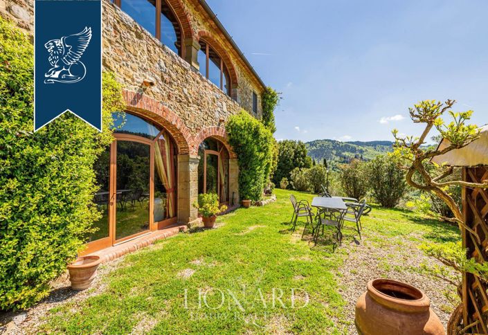 Image No.8-7 Bed Villa for sale