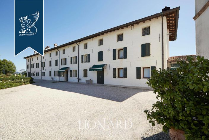 Image No.33-Villa de 17 chambres à vendre à Pordenone