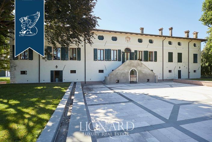 Image No.34-Villa de 17 chambres à vendre à Pordenone