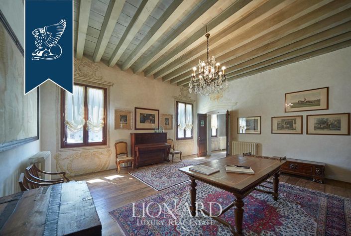 Image No.42-Villa de 17 chambres à vendre à Pordenone