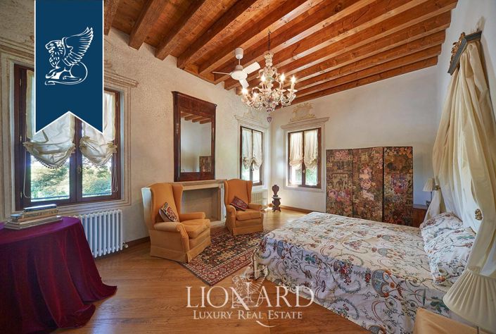 Image No.50-Villa de 17 chambres à vendre à Pordenone