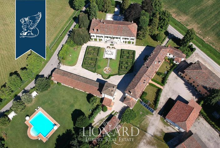 Image No.6-Villa de 17 chambres à vendre à Pordenone