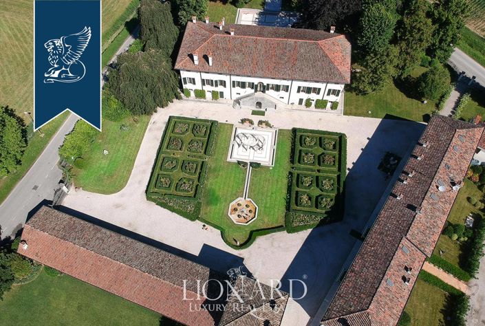 Image No.9-Villa de 17 chambres à vendre à Pordenone