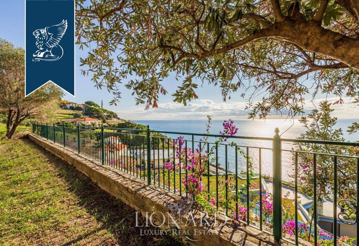 Image No.12-Villa de 5 chambres à vendre à San Remo