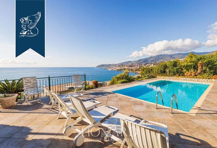 Image No.3-Villa de 5 chambres à vendre à San Remo