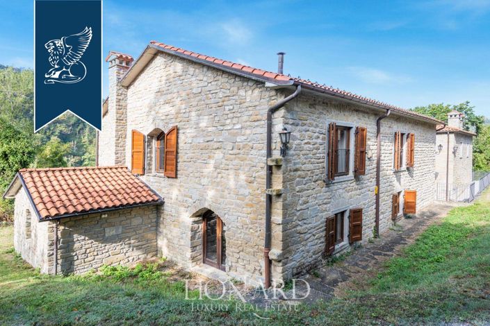 Image No.9-4 Bed Villa for sale