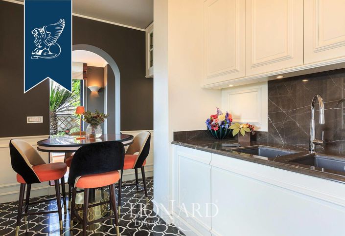 Image No.37-4 Bed Apartment for sale