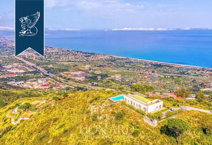 Image No.4-5 Bed Villa for sale