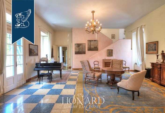 Image No.19-5 Bed Villa for sale