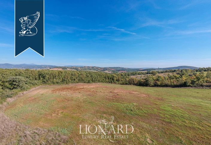 Image No.21-27 Bed Farmhouse for sale