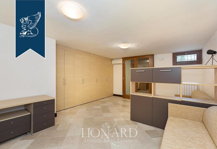 Image No.36-2 Bed Apartment for sale