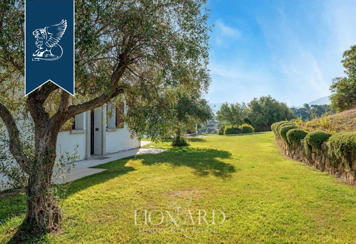 Image No.17-3 Bed Villa for sale