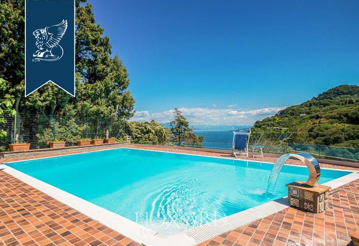 Image No.2-Villa de 5 chambres à vendre à Capri