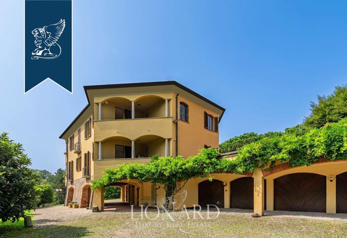 Image No.9-Villa de 5 chambres à vendre à Lombardie