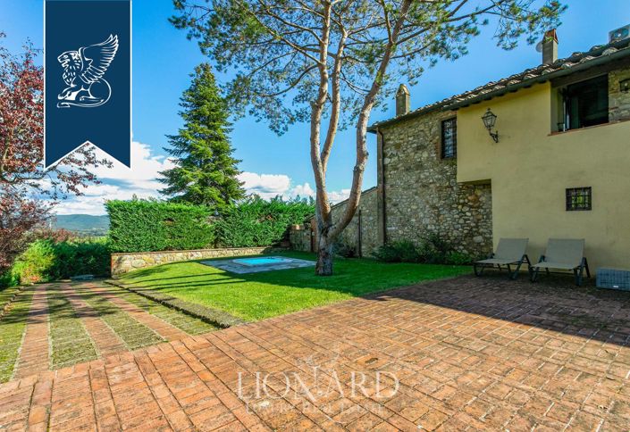 Image No.11-9 Bed Country House for sale