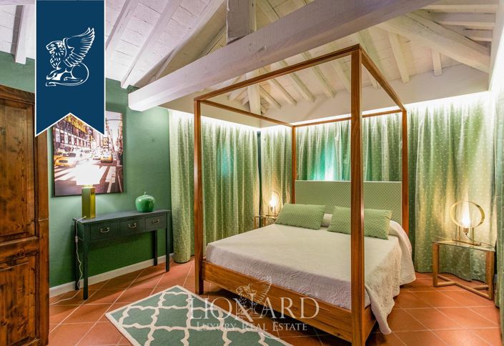 Image No.40-9 Bed Country House for sale