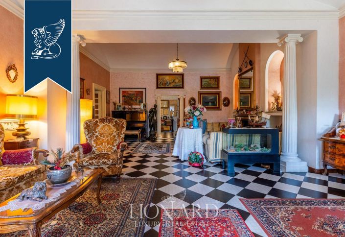 Image No.7-8 Bed Villa for sale