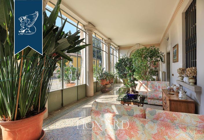 Image No.13-9 Bed Villa for sale