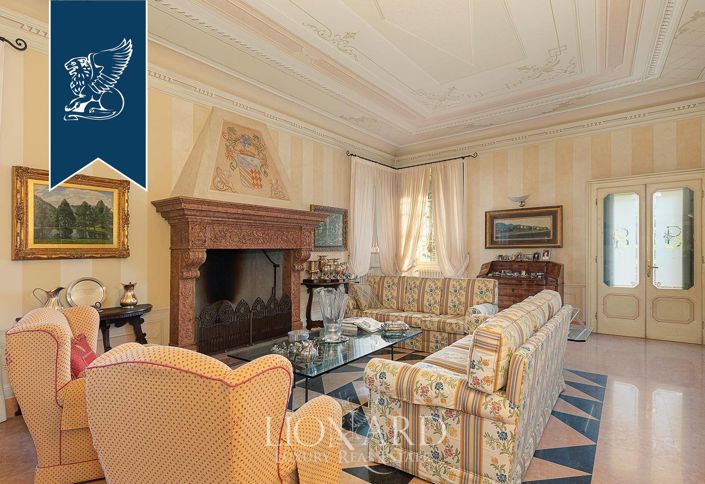 Image No.17-9 Bed Villa for sale