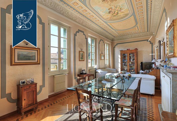 Image No.23-9 Bed Villa for sale