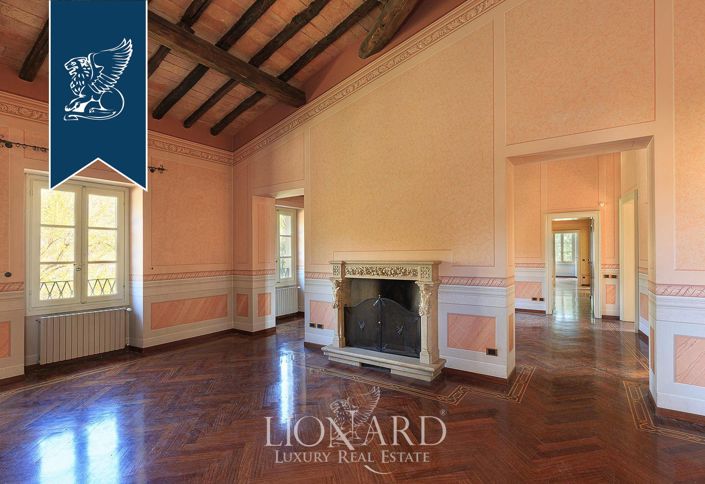 Image No.34-9 Bed Villa for sale