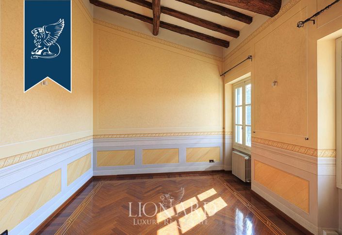 Image No.36-9 Bed Villa for sale