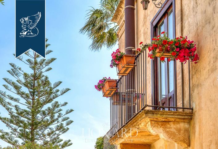 Image No.27-10 Bed Villa for sale