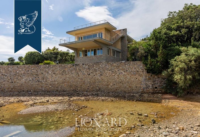 Image No.14-6 Bed Villa for sale