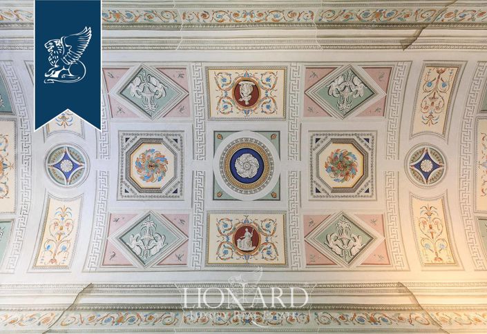 Image No.22-5 Bed Villa for sale