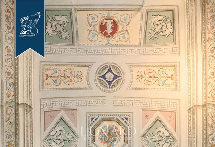 Image No.23-5 Bed Villa for sale