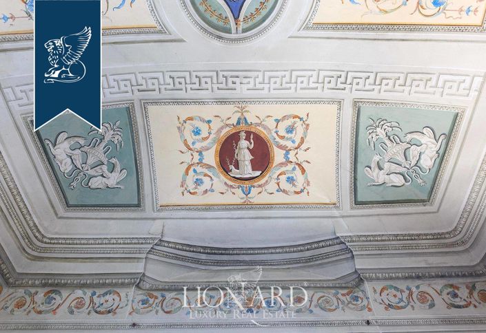 Image No.24-5 Bed Villa for sale