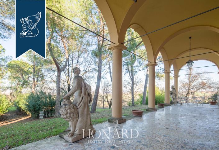 Image No.8-6 Bed Villa for sale