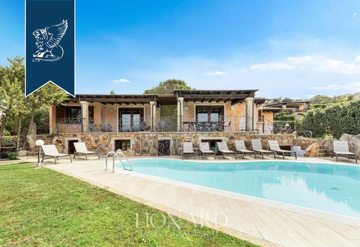 Image No.1-Villa de 6 chambres à vendre à San Teodoro